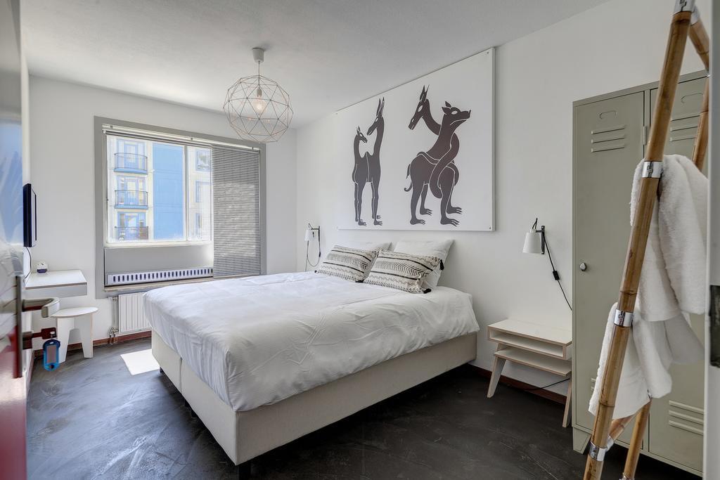 Bed And Breakfast Zuid Oost Heesterveld / Bnb Zoh Amsterdam Ruang foto