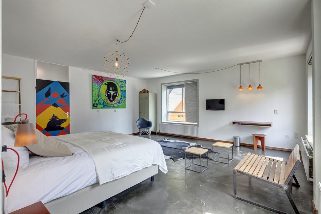 Bed And Breakfast Zuid Oost Heesterveld / Bnb Zoh Amsterdam Ruang foto